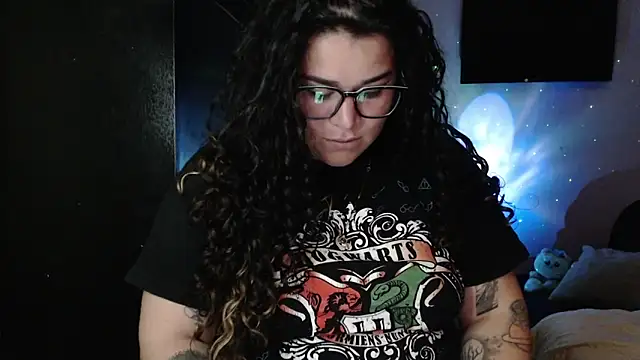 Snapshot of ANGELIQUE_KLANE chatting on 7, 3, 2025 ANGELIQUE KLANE online show from 7, 3, 2025