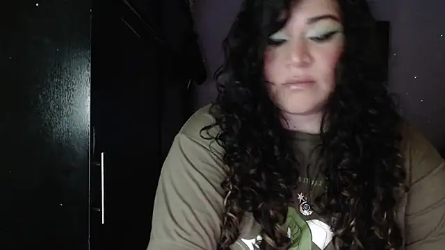 Snapshot of ANGELIQUE_KLANE chatting on 22, 3, 2025 ANGELIQUE KLANE online show from 22, 3, 2025