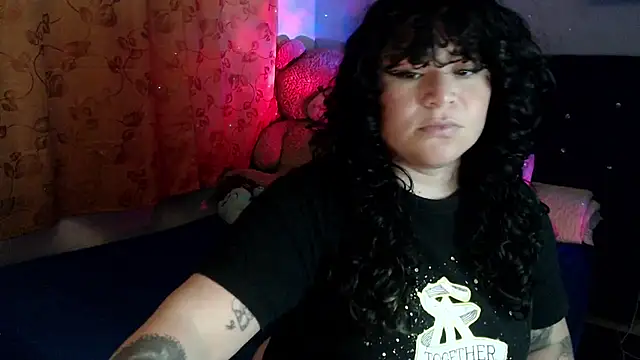 Snapshot of ANGELIQUE_KLANE chatting on 9, 10, 2025 ANGELIQUE KLANE online show from 9, 10, 2025