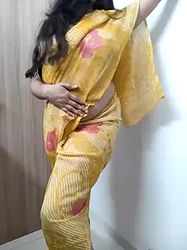 Snapshot of MumbaiMaskGirl chatting on 10, 12, 2024 MumbaiMaskGirl online show from 10, 12, 2024