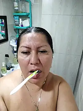 Brenda Berck  online show from 11, 3, 2025