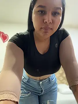 Snapshot of Fancyxlove chatting on 2, 7, 2026 Fancyxlove online show from 2, 7, 2026