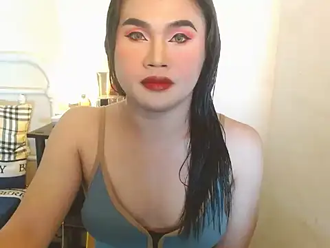 JustineBIGCUM online show from 4, 12, 2025