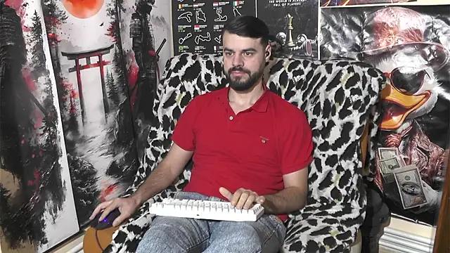 Snapshot of 00george chatting on 4, 2, 2026 00george online show from 4, 2, 2026