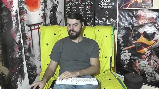 Snapshot of 00george chatting on 1, 3, 2026 00george online show from 1, 3, 2026