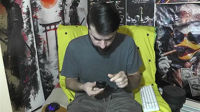 Snapshot of 00george chatting on 3, 3, 2026 00george online show from 3, 3, 2026