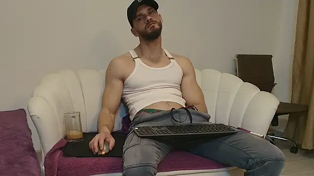 Snapshot of MauroTwin chatting on 15, 3, 2026 MauroTwin online show from 15, 3, 2026