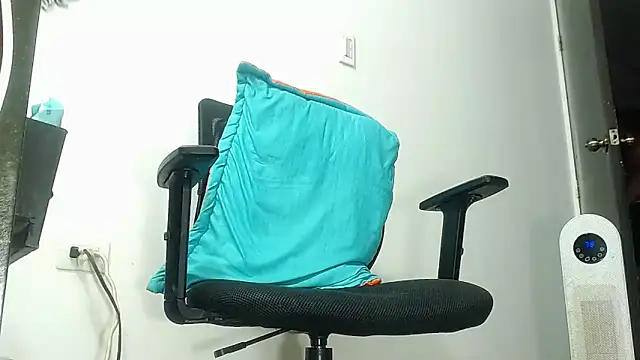 dalilasquirt1 online show from 2, 4, 2026