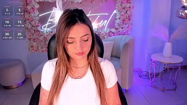 AmyWood online show from 11, 1, 2025