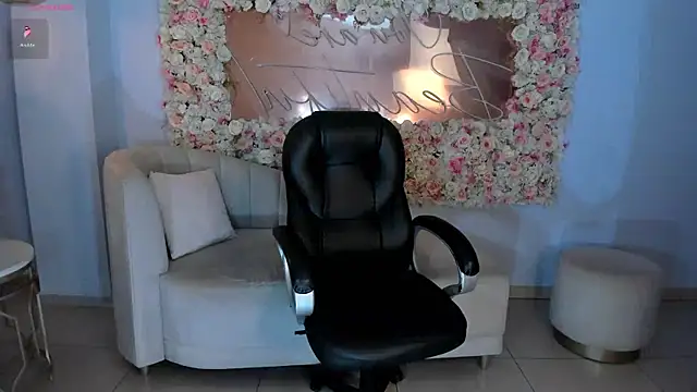 AmyWood online show from 15, 1, 2025