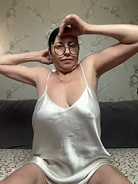 Snapshot of Amberhotqueen chatting on 21, 7, 2026 Amberhotqueen online show from 21, 7, 2026