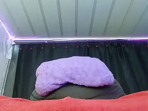 liseth 01hot online show from 8, 4, 2026