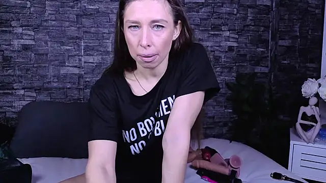 JennyPisik online show from 7, 3, 2026