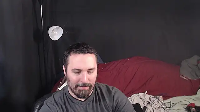 Snapshot of Metalstud chatting on 26, 10, 2025 Metalstud online show from 26, 10, 2025