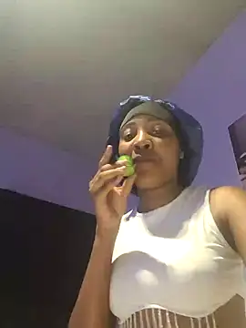 Snapshot of BlueberryDiamond chatting on 13, 1, 2025 BlueberryDiamond online show from 13, 1, 2025