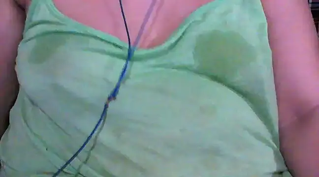 Snapshot of giga-bite chatting on 18, 2, 2025 giga-bite online show from 18, 2, 2025