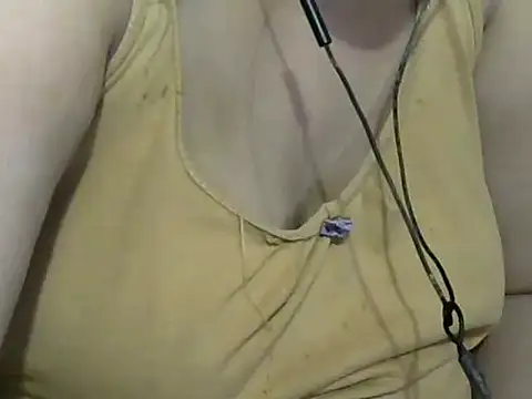 Snapshot of giga-bite chatting on 10, 9, 2025 giga-bite online show from 10, 9, 2025