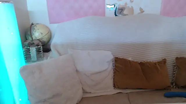 Snapshot of -carla- chatting on 12, 7, 2026 -carla- online show from 12, 7, 2026