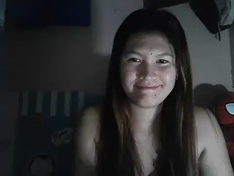 Snapshot of leamorena chatting on 17, 12, 2025 leamorena online show from 17, 12, 2025