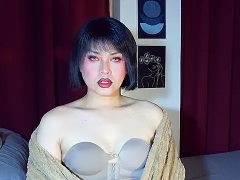 Snapshot of MistressLuna1 chatting on 9, 1, 2026 MistressLuna1 online show from 9, 1, 2026