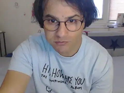 wildpussycat23 online show from 18, 3, 2026