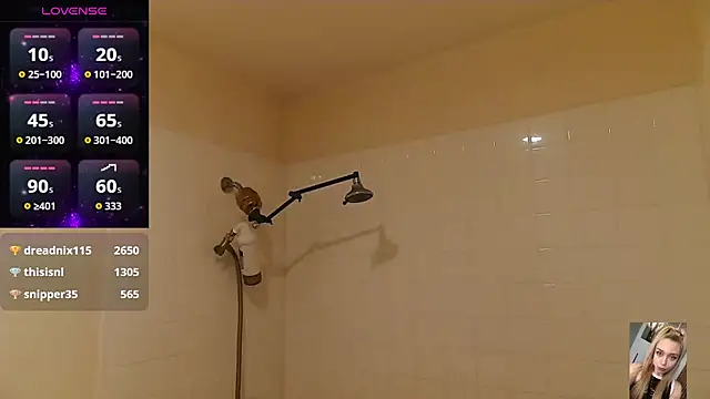 Blondiewithanass online show from 1, 12, 2025