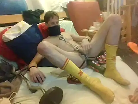 londonfuckwhore online show from 10, 1, 2025