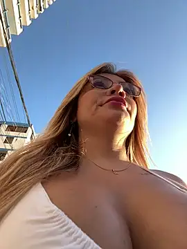 DIANITA 1988 online show from 10, 1, 2025