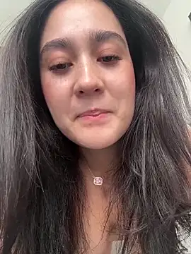 Snapshot of Nina_lovi chatting on 8, 5, 2026 Nina lovi online show from 8, 5, 2026