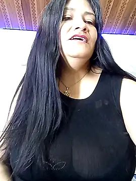 Snapshot of salomexlove_20 chatting on 27, 4, 2026 salomexlove 20 online show from 27, 4, 2026