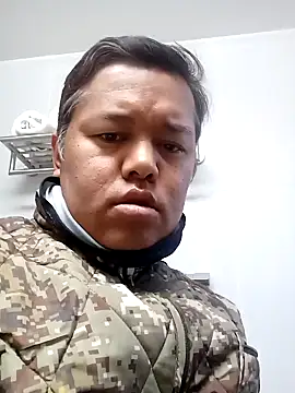 Snapshot of Sexyboy2038 chatting on 3, 12, 2024 Sexyboy2038 online show from 3, 12, 2024