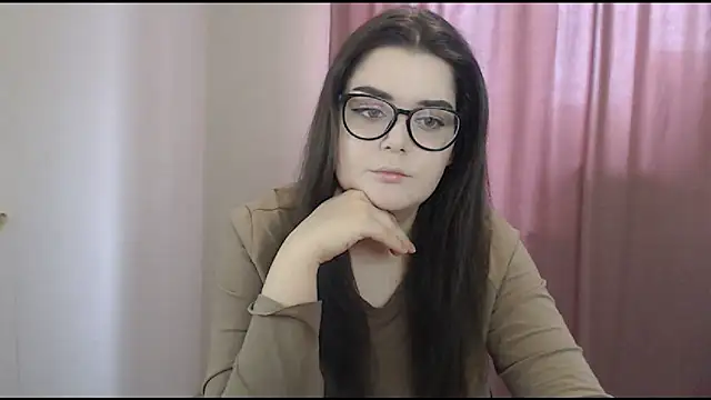 Snapshot of ohhhMie chatting on 27, 2, 2025 ohhhMie online show from 27, 2, 2025