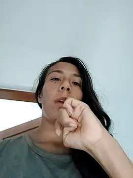 Snapshot of Luna-Natural chatting on 17, 2, 2026 Luna-Natural online show from 17, 2, 2026