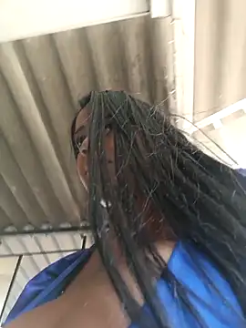 Snapshot of AbellaLizz chatting on 3, 4, 2026 AbellaLizz online show from 3, 4, 2026