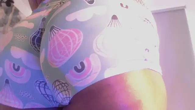 Snapshot of janeebony_ chatting on 25, 3, 2026 janeebony online show from 25, 3, 2026