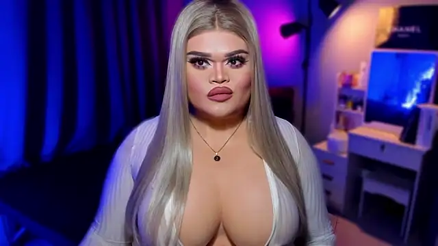 KarolinaThompson online show from 9, 12, 2024