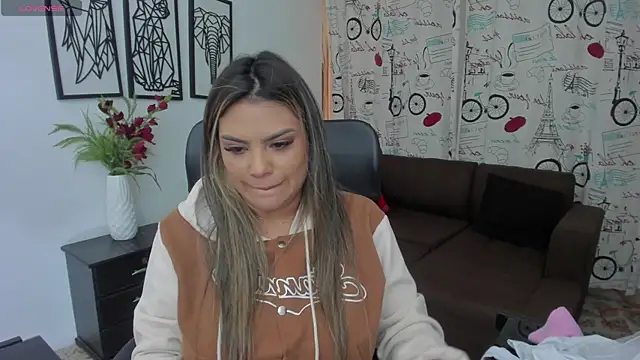 sweetfabianaxl online show from 21, 2, 2025