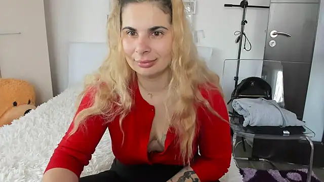 sweetemy4u online show from 7, 1, 2025