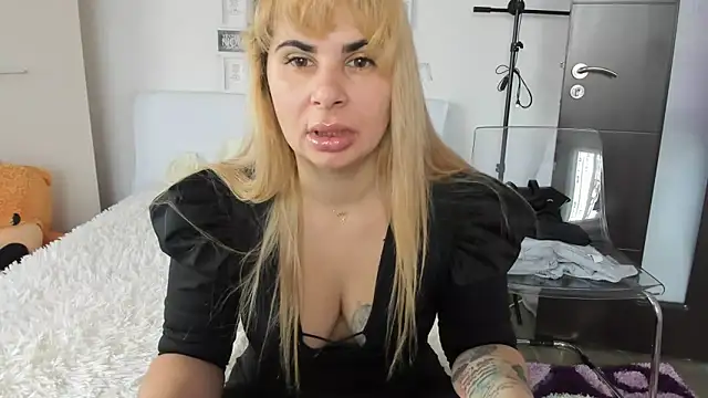 sweetemy4u online show from 11, 1, 2025