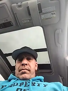 Snapshot of trucker1979 chatting on 5, 4, 2026 trucker1979 online show from 5, 4, 2026