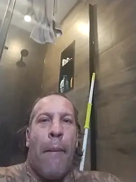 Snapshot of trucker1979 chatting on 22, 4, 2026 trucker1979 online show from 22, 4, 2026