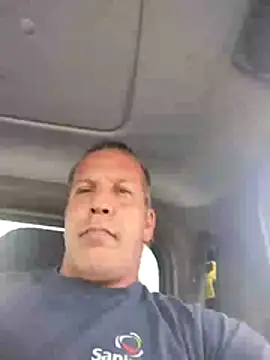 Snapshot of trucker1979 chatting on 17, 7, 2026 trucker1979 online show from 17, 7, 2026