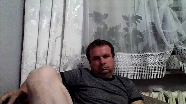 Snapshot of grzes19763 chatting on 31, 5, 2026 grzes19763 online show from 31, 5, 2026