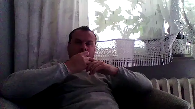 Snapshot of grzes19763 chatting on 12, 6, 2026 grzes19763 online show from 12, 6, 2026