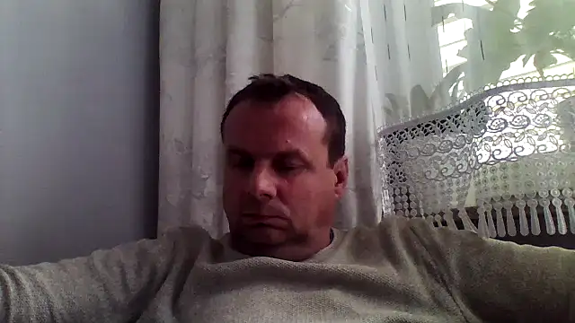 Snapshot of grzes19763 chatting on 13, 6, 2026 grzes19763 online show from 13, 6, 2026