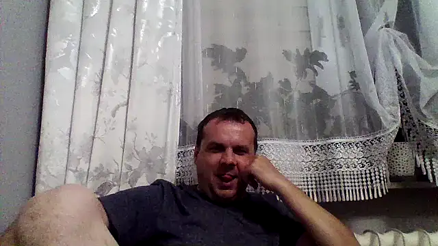 Snapshot of grzes19763 chatting on 18, 6, 2026 grzes19763 online show from 18, 6, 2026