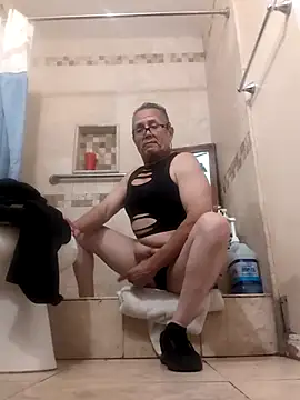 Snapshot of bobby69cock chatting on 5, 4, 2026 bobby69cock online show from 5, 4, 2026