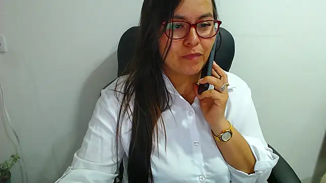 Ixchel Anaid online show from 26, 10, 2025