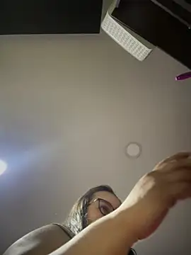 Ixchel Anaid online show from 20, 2, 2026