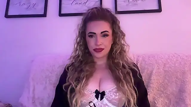 EmilyBlue online show from 14, 12, 2025